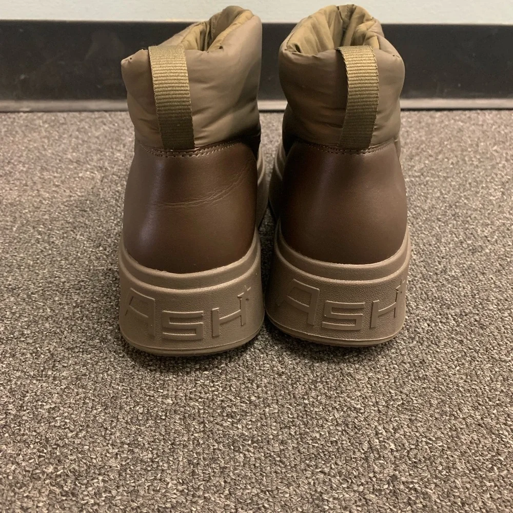 Ash Taupe Platform Puffer Booties